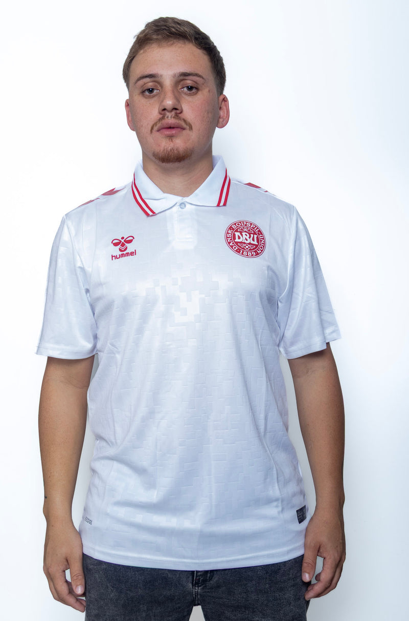 Camiseta Dinamarca Hummel X DBU Jogo I s/n - 24/25